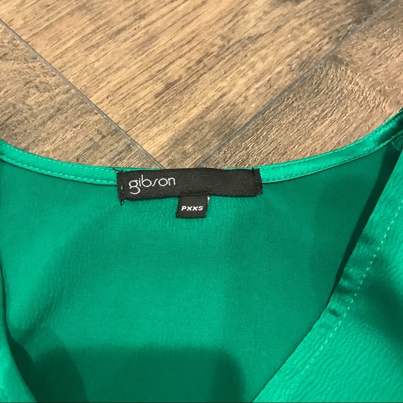 Gibson Long Sleeve Green Faux Wrap Tie Blouse XXSP - Picture 3 of 3